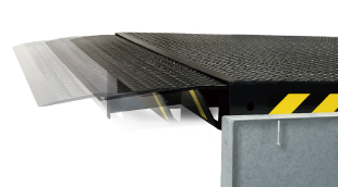 ストローク式リップ